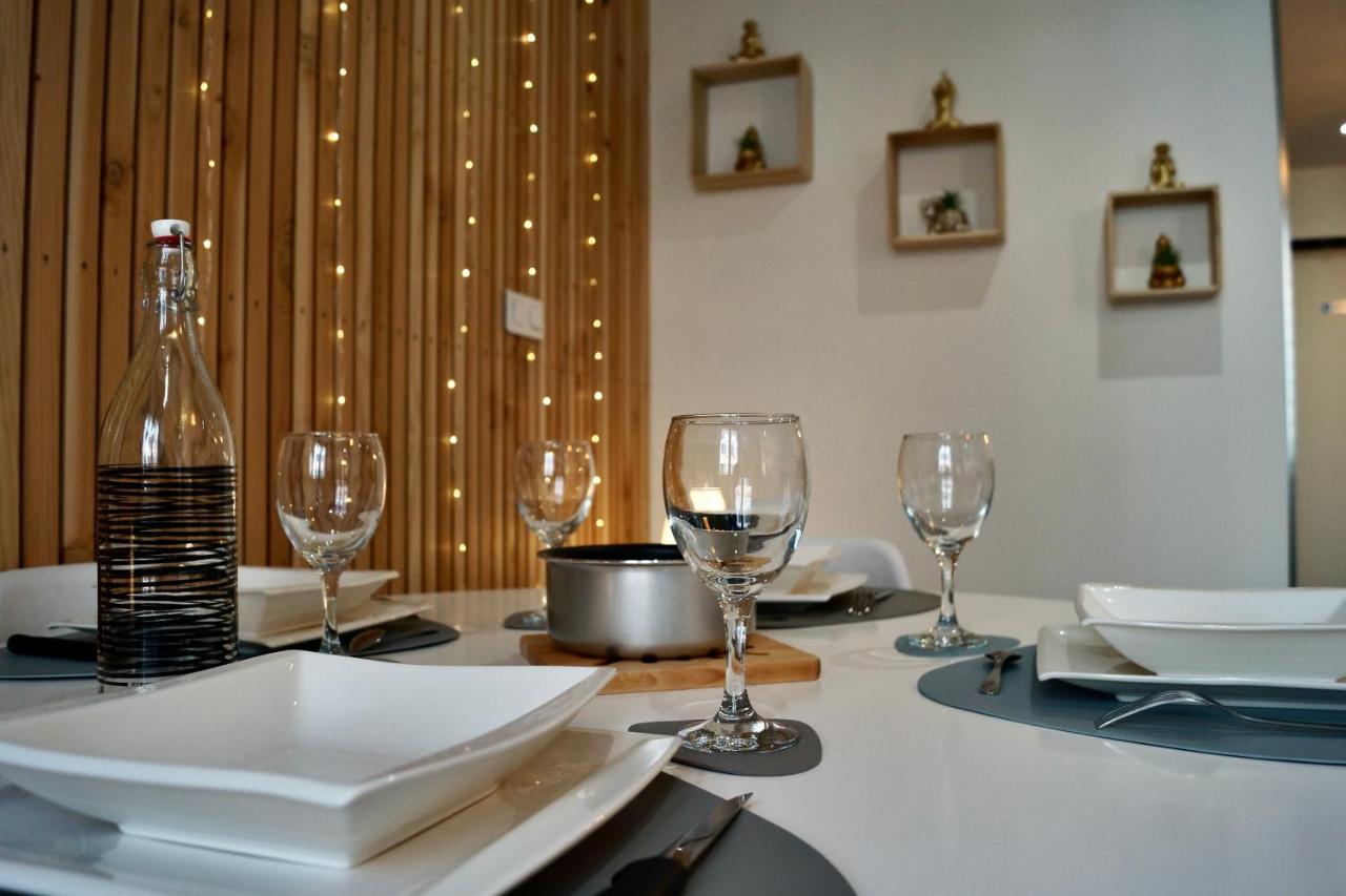 Le Cosy Apartment Крест Екстериор снимка