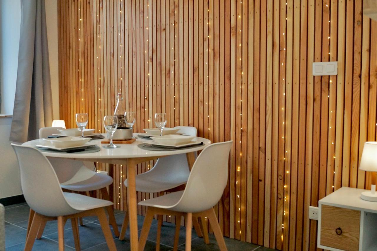 Le Cosy Apartment Крест Екстериор снимка